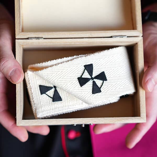 Who are the 4 US archbishops receiving the pallium from Pope Leo XIV?