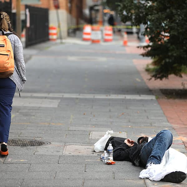 Catholic group helps parishes to share a table with the poor, following pope’s example