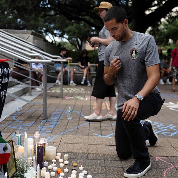 Catholics offer prayers, express solidarity over 2 ICE shooting deaths in less than a week